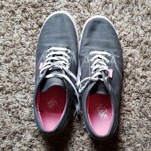 Gray "Atwood" Vans with Pink Detail